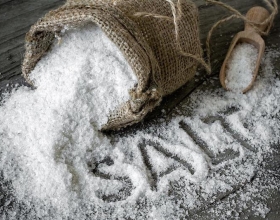 Người huyết áp thấp ăn mặn sẽ gây nguy hiểm như thế nào? Tìm hiểu ngay để biết